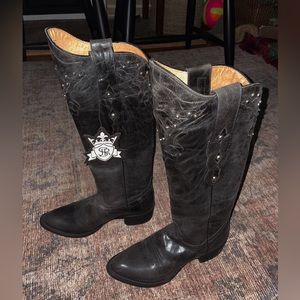 Johnny Ringo boots womens 7